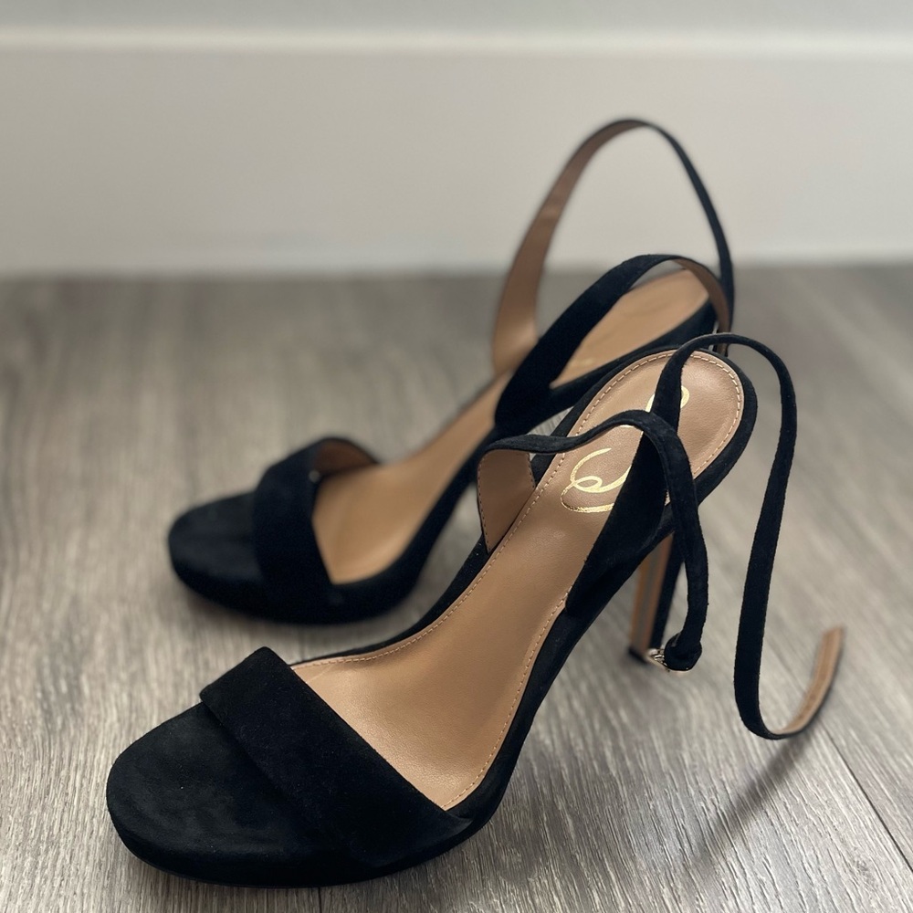 Women heeled sandals black